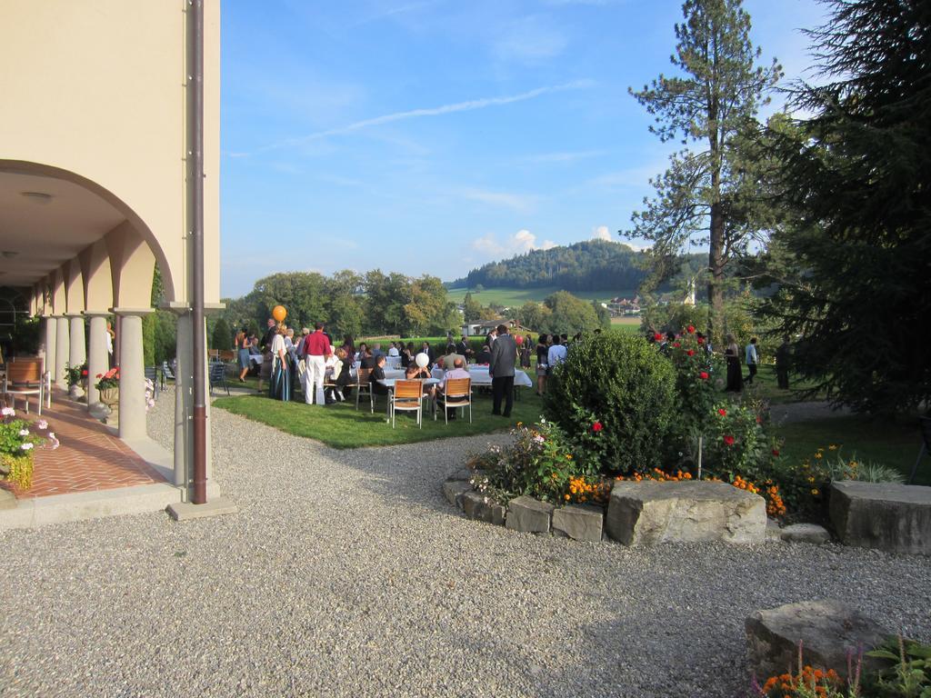 Burgbuehl Hotel Sankt Antoni Luaran gambar